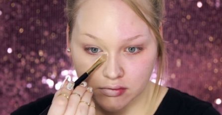 Našminkala je pola lica kako bi pokazala moć šminke, rezultat je doista impresivan (VIDEO)