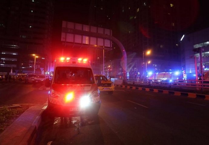 Još jedan požar u Dubaiju, zapalio se hotel, nema povrijeđenih