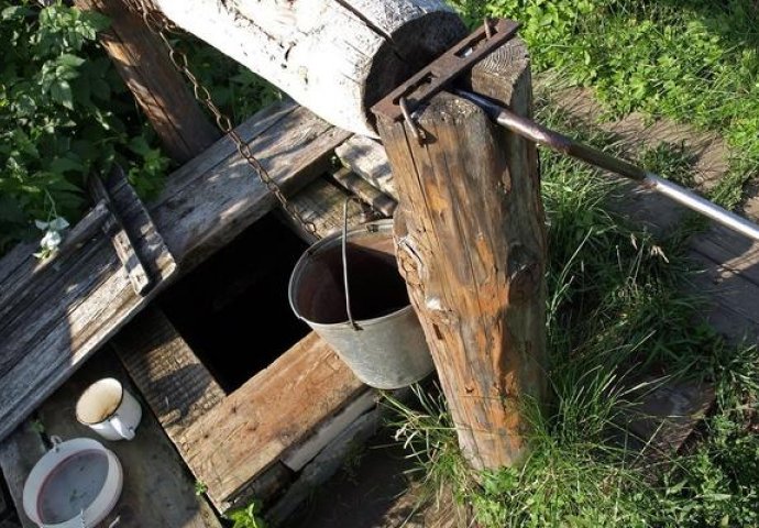 TRAGEDIJA: Muškarac (52) pronađen mrtav u bunaru