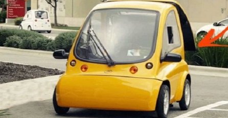 Svi su ismijavali ovaj mali bizarni automobil: Kada su vidjeli šta sve može, ostali su bez teksta! (VIDEO)