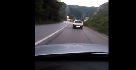 Pijani vozač krivudao cestama BiH, pogledajte kako je završio (VIDEO)