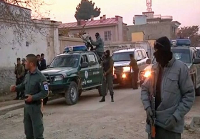 Dvije zaštitarke poginule u napadu na vojnu bazu u Afganistanu