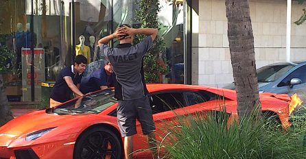 Zaposlenik hotela uzeo da provoza Lamborghini od gosta: Kada se vlasnik vratio, umalo ga je strefio infarkt! (VIDEO) 