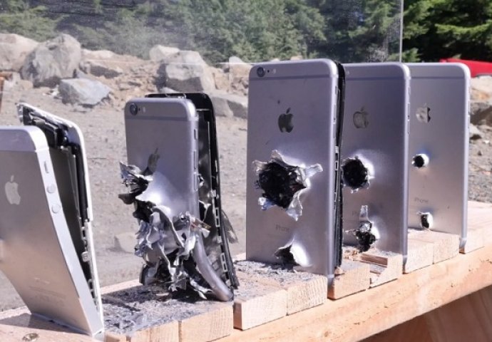 Rezultat će vas oboriti s nogu: Koliko je iPhonea potrebno da se zaustavi metak iz Kalašnjikova? (VIDEO)