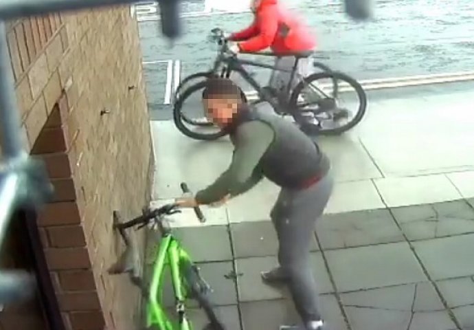 Biciklista je zatekao lopova kako mu krade bicikl, a onda mu je ekspresno očitao lekciju! (VIDEO)
