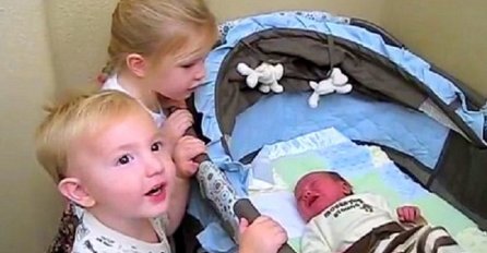 Njen novorođeni brat nije prestao plakati, a onda mu je starija sestra prišla i uradila ovo (VIDEO)