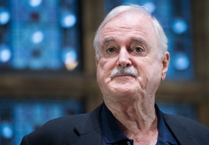 U SARAJEVO STIGAO  BRITANSKI GLUMAC  JOHN CLEESE 