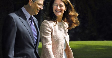 PRELIJEPO: Ovako je Bil Gates čestitao rođendan svojoj ženi