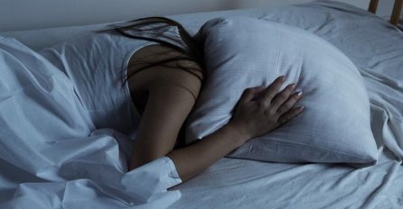 ČEKA VAS NEPROSPAVANA NOĆ: Ovih 7 stvari nikako ne smijete da radite prije spavanja!