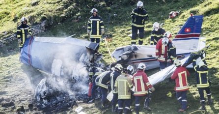 STRAVIČNO: Srušio se turistički avion, poginulo troje, nema preživjelih! (FOTO)