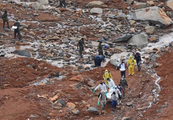 NEZAPAMĆENE BLATNE BUJICE I POPLAVE: Poginulo 499 osoba, više od 2000 ljudi na ulici!