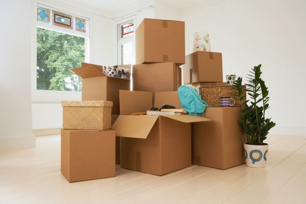 life-storage-cardboard-boxes-storage