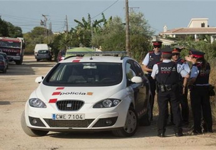 Novi incident u Španiji, policijska operacija u toku