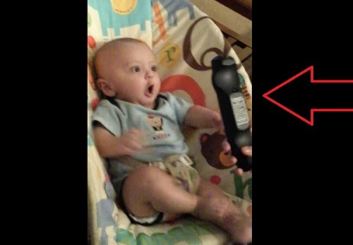 Beba je prvi put vidjela daljinski upravljač za TV, a njena reakcija će vas nasmijati do suza! (VIDEO)