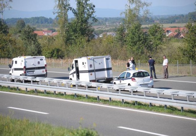 NIJE DUGO UŽIVAO U NOVCU: Uhapšen RIJAD  jedan od najtraženijih bjegunaca u Njemačkoj nakon što je ukrao milion eura iz blindiranog vozila