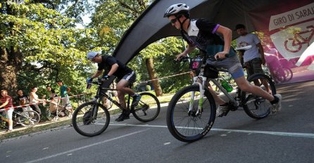 Trka ubrzanja na biciklima 'Giro Drag Race' u Vilsonovom šetalištu