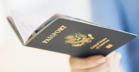 POTPUNI HIT: Ako mislite da vam je SLIKA na pasošu ružna, samo POGLEDAJTE ovu!