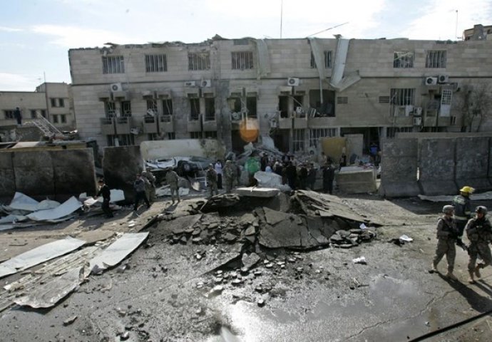 U eksploziji autobombe u Bagdadu poginulo 11 ljudi