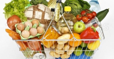 Prosjećna plata u RS-u ni za polovinu potrošačke korpe