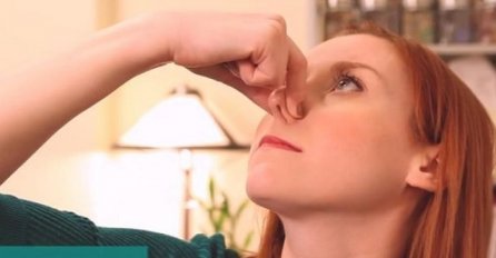 Za nekoliko sekundi mirni: Pogledajte kako se riješiti začepljenog nosa! (VIDEO)