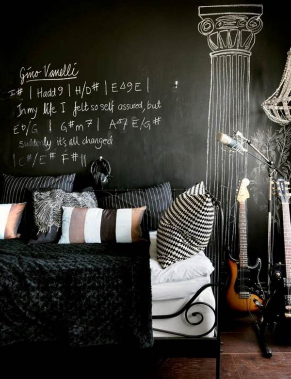 cool-black-color-teenagers-musician-room-decoration-with-white-bed-and-wall-message-as-wall-decor-with-black-and-white-pillow-ideas-915x1194