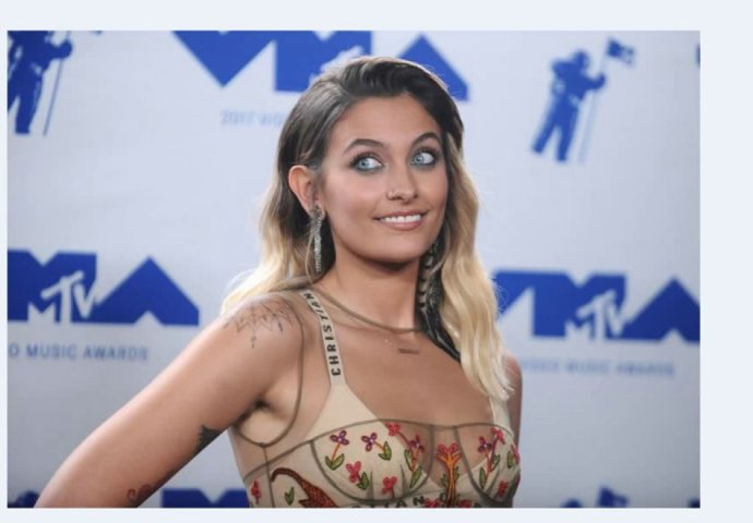 Paris Jackson opet šokira: NAKON NEOBRIJANIH PAZUHA, SADA JE POKAZALA I OVO