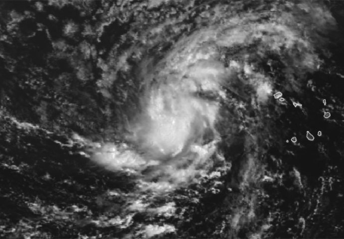ZATVOREN AERODROM, OTKAZANI LETOVI: Strašna oluja donijela obilne kiše i snažne vjetrove