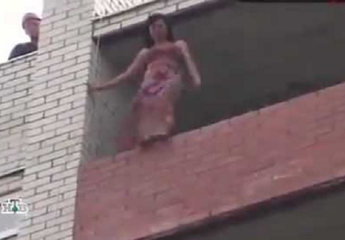 Ruskinja je htjela da izvrši samoubistvo i da se baci sa zgrade, dobro gledajte šta će uslijediti na 1:13! (VIDEO)