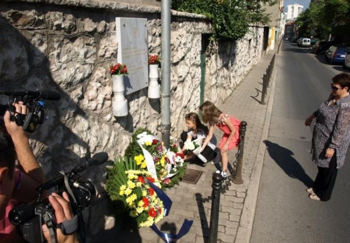 Obilježena 25. godišnjica ubistva civila u sarajevskoj ulici Čekaluša