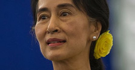 Suu Kyi odbacuje optužbe o nasilju u Burmi, ne pominje Rohinja muslimane