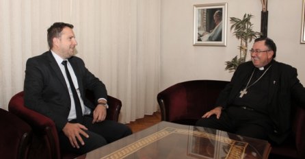 Gradonačelnik Sarajeva posjetio nadbiskupa vrhbosanskog kardinala Puljića – Evo o čemu su razgovarali