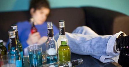 NAUČNICI ZAKLJUČILI: Žene bolje podnose alkohol od muškaraca a evo i zašto