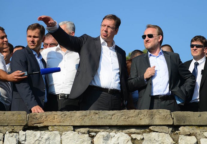 Izetbegović: S Vučićem ćemo razgovarati o "nekim osjetljivim pitanjima"