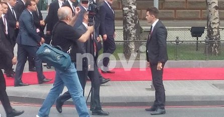 ZVANIČNA POSJETA BIH: Vučić dočekan uz najviše državne počasti (FOTO + VIDEO)