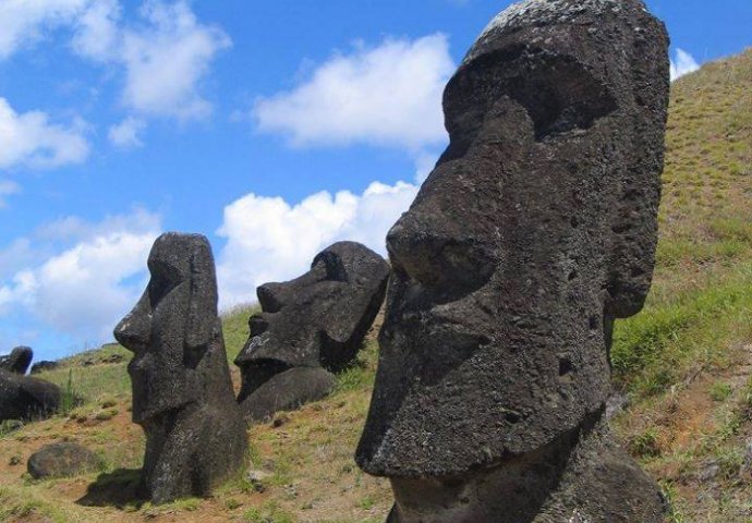FASCINANTNO: Počeli su kopati oko Moai statua - ONO ŠTO SU PRONAŠLI JE NAJVEĆE OTKRIĆE NAŠEG DOBA!