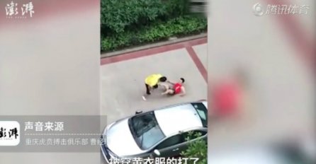 NA POGREŠNOG SE NAMJERIO: Napao čovjeka zbog parking mjesta, ali nije znao da je trener MMA boraca (VIDEO)