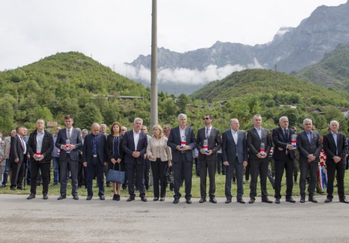Obilježena 24. godišnjica zločina nad hrvatskim civilima u Grabovici