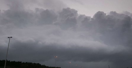 IRMA STIŽE DO FLORIDE: Stvorilo se više uragana nad okeanom, SMRTONOSNA OLUJA PRIJETI DA UNIŠTI SVE (VIDEO)