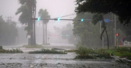 VELIKA KATASTROFA: Snimci Miamija prije i poslije uragana najbolje pokazuju kakvu je štetu napravio (VIDEO)