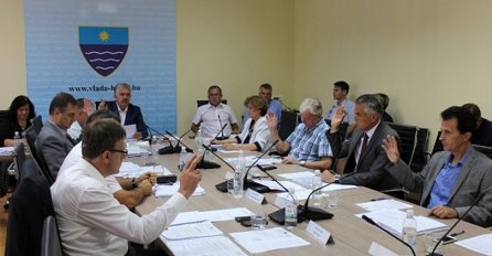 Vlada HNŽ-a osigurala dodatna sredstva za obnovu škole u Domanovićima