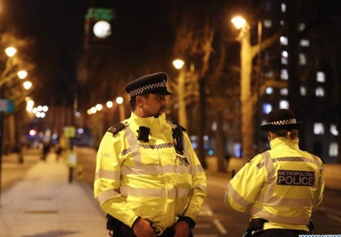 Druga osoba uhapšena u vezi sa napadom u londonskom metrou