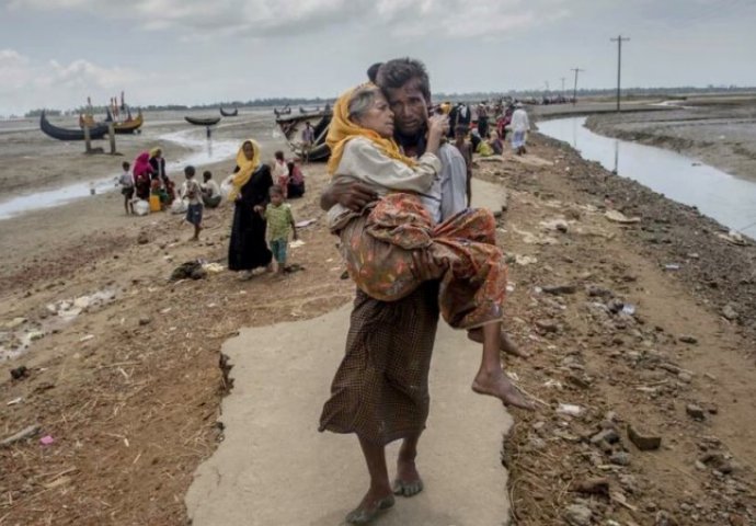 Vlasti Bangladeša rastjerale Rohingye iz kampova uz ceste zbog manjka prostora