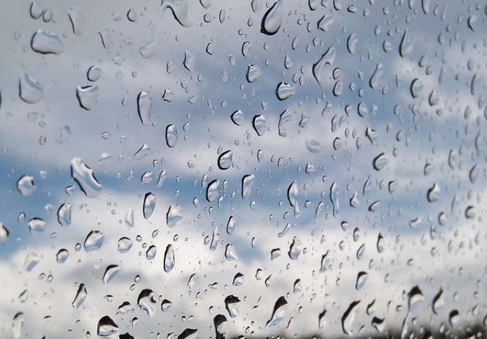 VREMENSKA PROGNOZA: U BiH danas oblačno sa slabom kišom