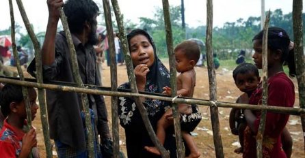 Mijanmarski demonstranti pokušali blokirati isporuku pomoći Rohingyama