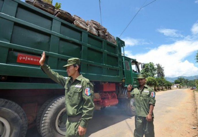 Mijanmar: U dvije masovne grobnice otkriveno 28 tijela