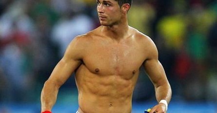 RIJEŠEN MISTERIJ: Razlog zbog kojeg se Cristiano Ronaldo odbija tetovirati će vas iznenaditi!