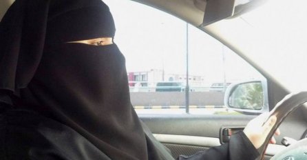Saudijska Arabija ukida zabranu vožnje automobila ženama