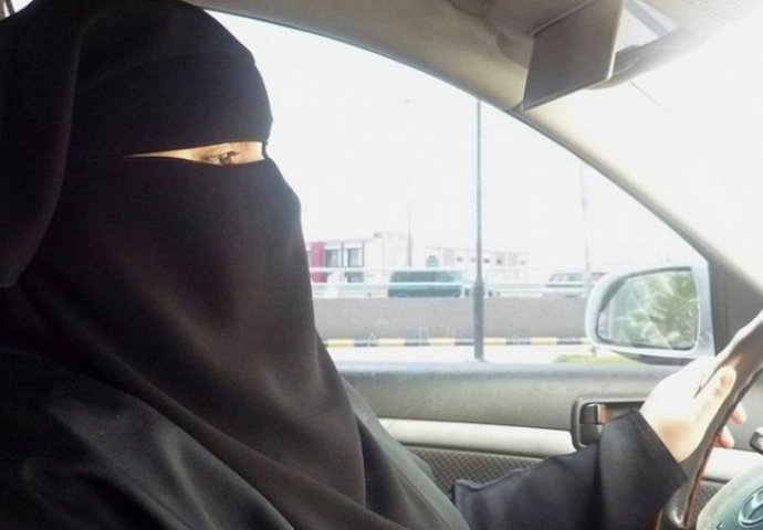 Saudijska Arabija ukida zabranu vožnje automobila ženama