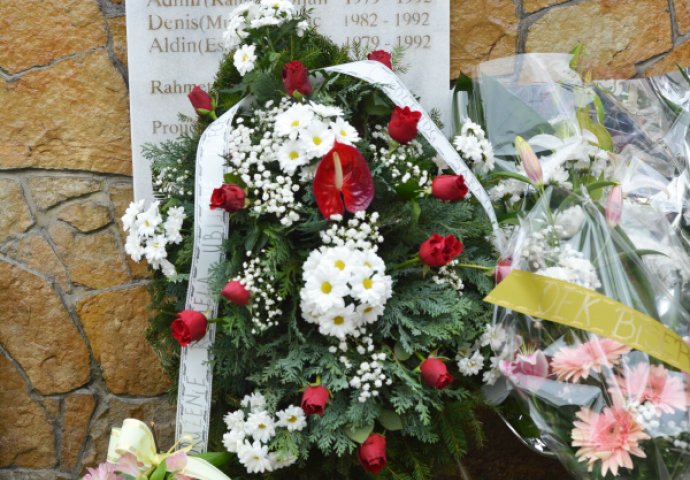 Godišnjica stradanja građana kod OŠ 'Umihana Čuvidina' u Buljakovom potoku