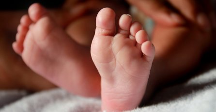 REGION U ŠOKU: Mlada majka ubila bebu, stavila ga u vrećicu i sakrila ga u ormar